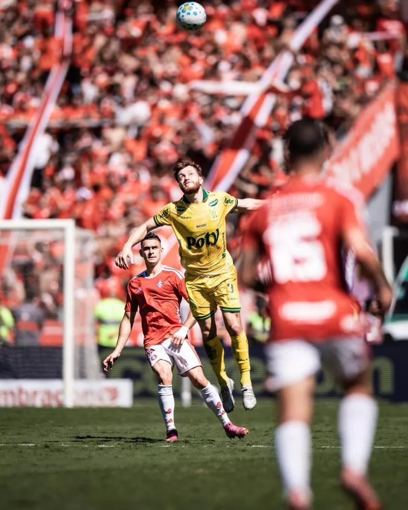 Mirassol surpreende e vence o Internacional em pleno Beira-Rio pelo Brasileirão