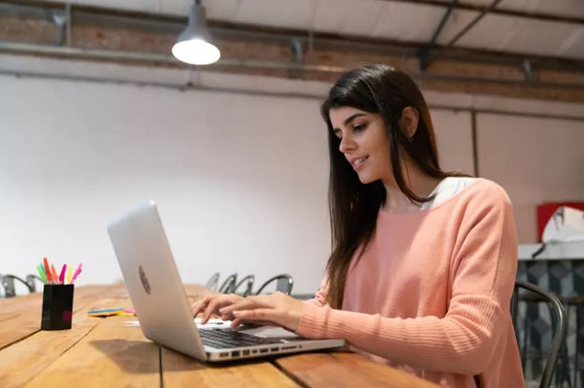 Dicas para resolver problemas financeiros online de forma rápida e segura