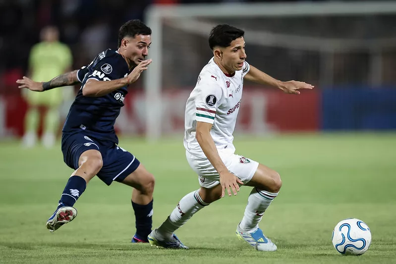 Fluminense busca empate com Rivadavia nos acréscimos, mas segue em situação complicada na Libertadores