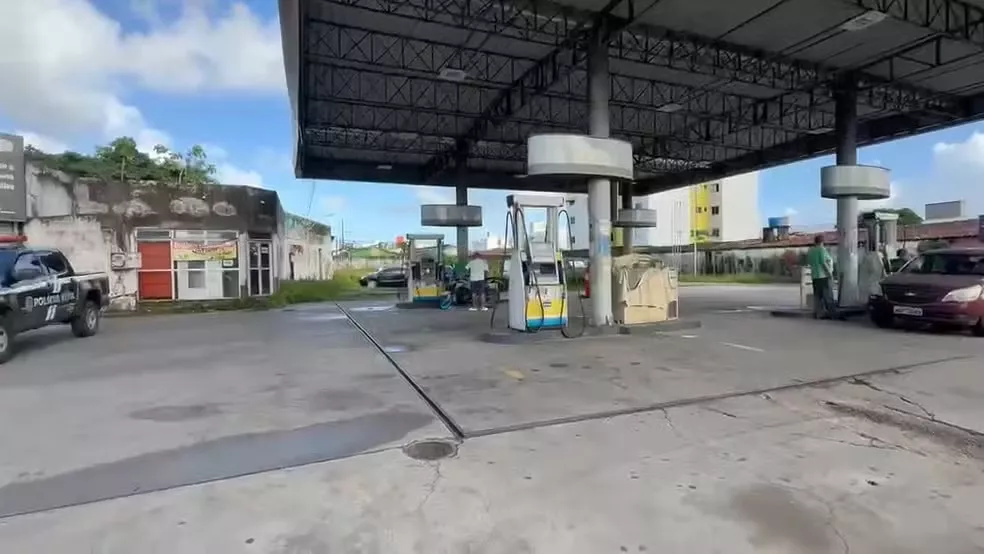 Posto de combustíveis é alvo de explosão criminosa em João Pessoa