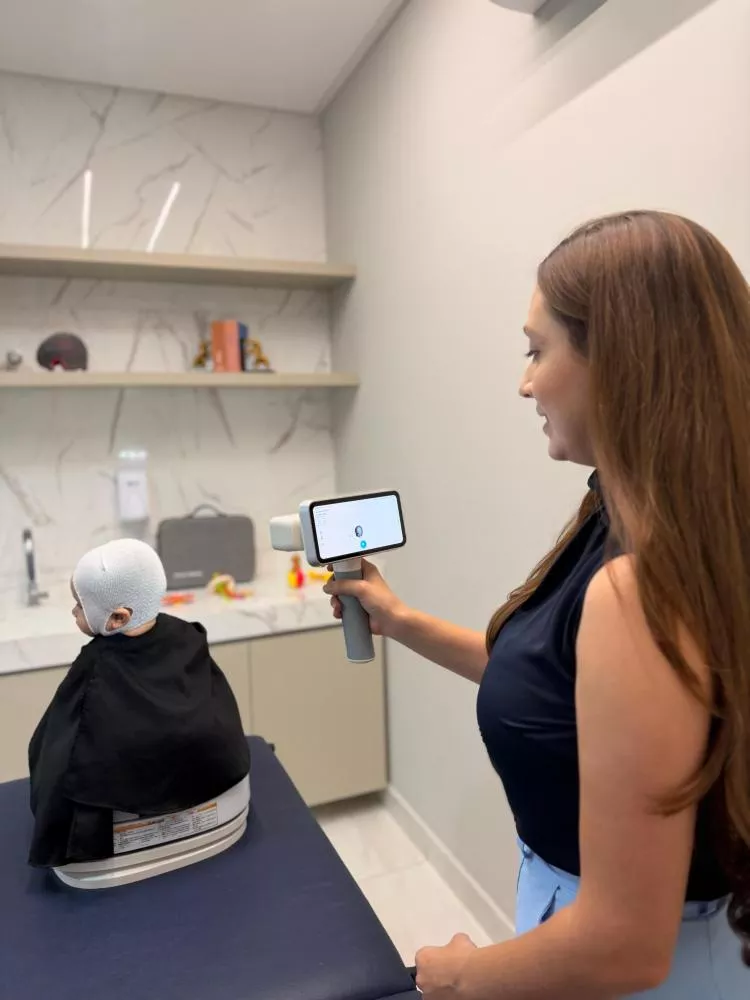 Tecnologia que cuida: BabyVita utiliza escaneamento 3D para avaliação precisa do desenvolvimento craniano de bebês