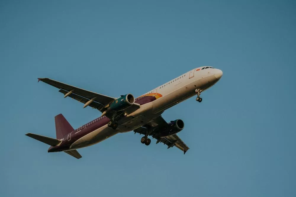 Passagem aérea e pacotes: como organizar viagens com mais eficiência e economia