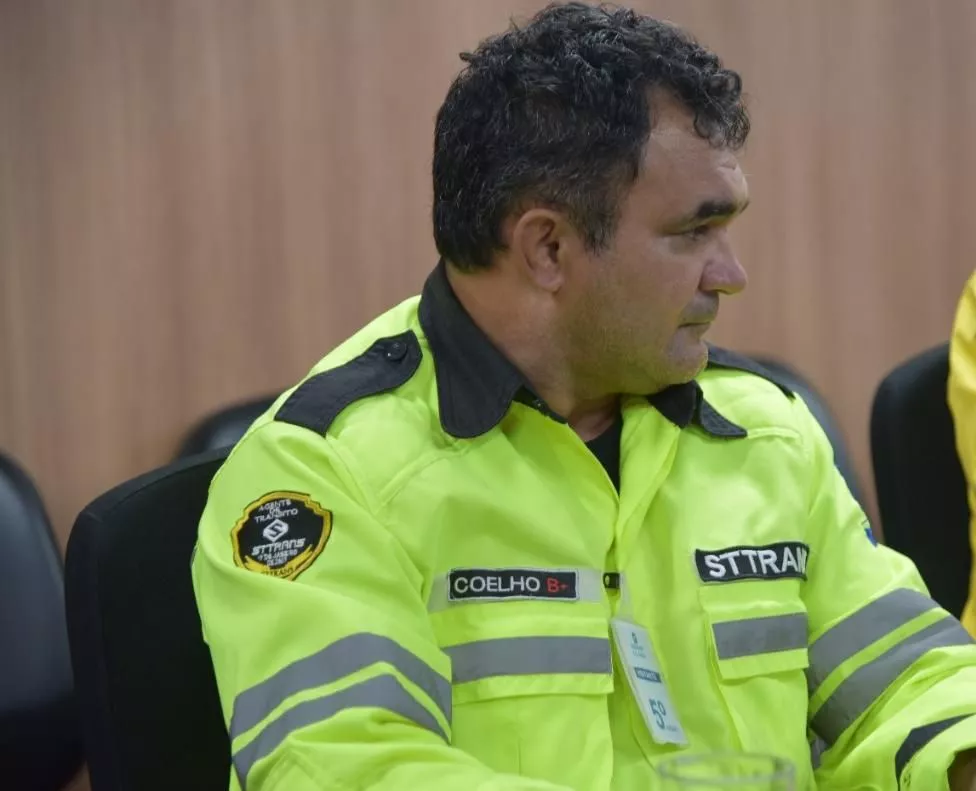 Presidente do Sindicato dos Agentes de Trânsito de Patos diz que Projeto de Lei quer impedir que agentes falem com a imprensa e se posicionem diante da sociedade patoense; ouça