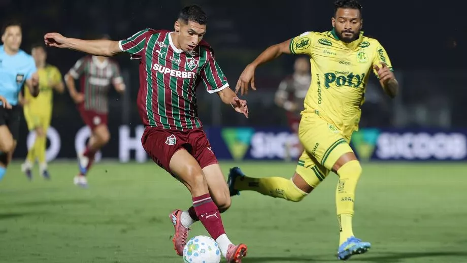 Mirassol vence Fluminense com golaço e embola briga contra o rebaixamento do Brasileirão