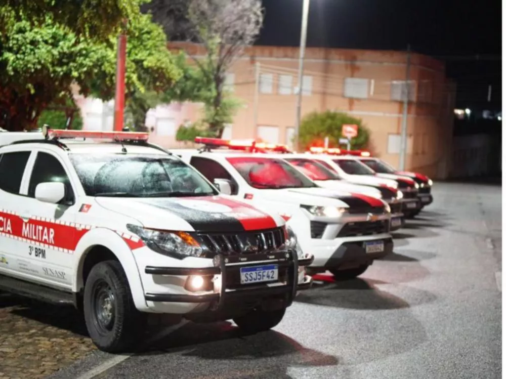 Polícia Militar flagra condutor praticando direção perigosa em Santa Luzia