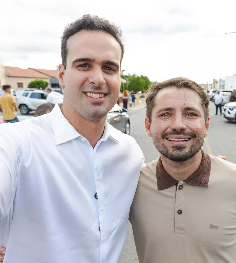Ao lado do Governador, prefeito de Cacimba de Areia assina ordem de serviços, fiscaliza obras e agradece a parceira com o governo do estado