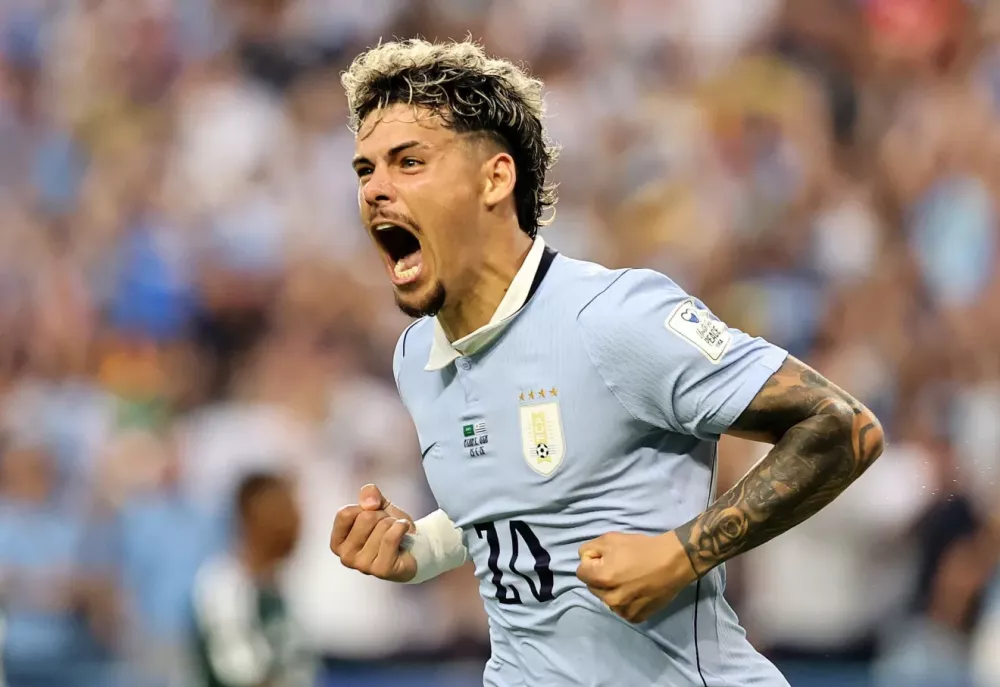 Uruguai sai atrás, luta até o fim por virada, mas empata com a Arábia Saudita em estreia na Copa e 'desperdiça' tropeço da Espanha