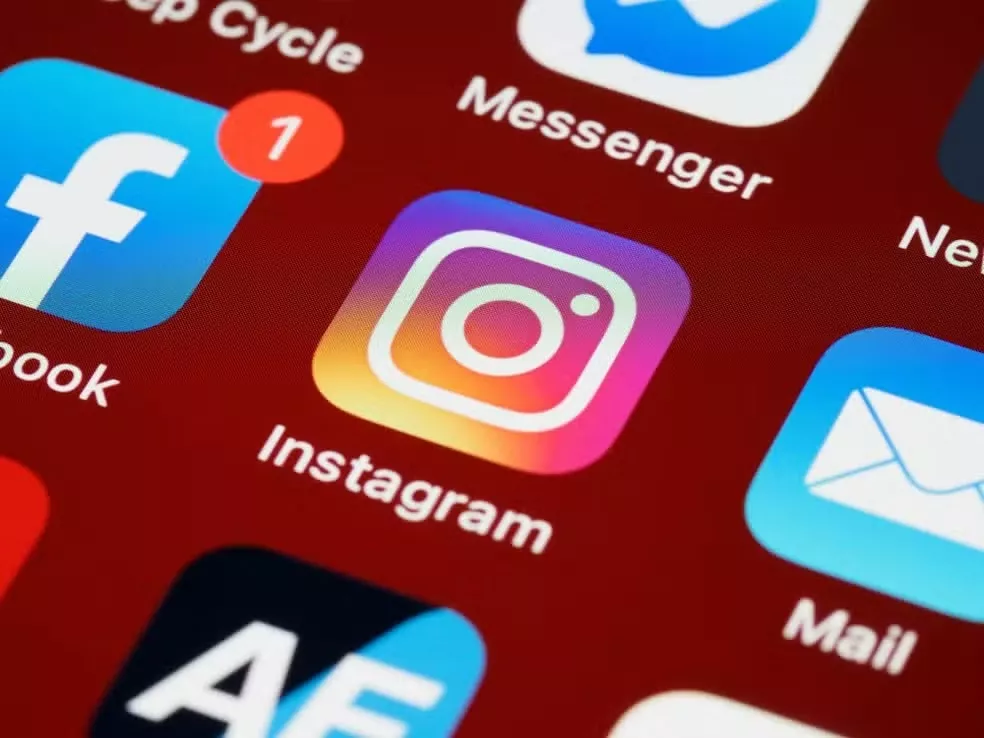 Instagram e Facebook fora do ar? Usuários relatam instabilidade nas redes