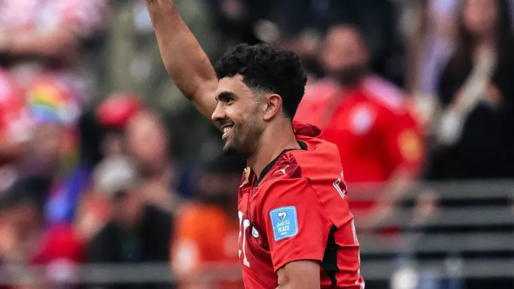Irã perde pênalti, tem gol anulado no fim, mas segue vivo e 'coloca' Egito na segunda fase da Copa do Mundo