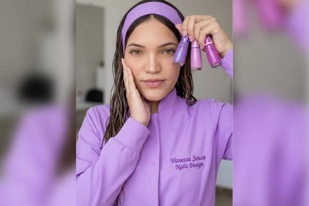Jovem de São José do Bonfim faz campanha para realizar sonho de empreender como manicure e nail designer