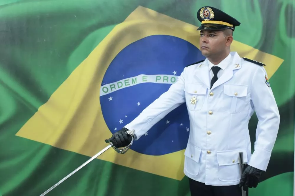 De ex-vendedor de picolé em Água Branca (PB) a comandante regional da Polícia Militar no Ceará: a trajetória de superação de Gilmá Ferreira Henrique do Nascimento