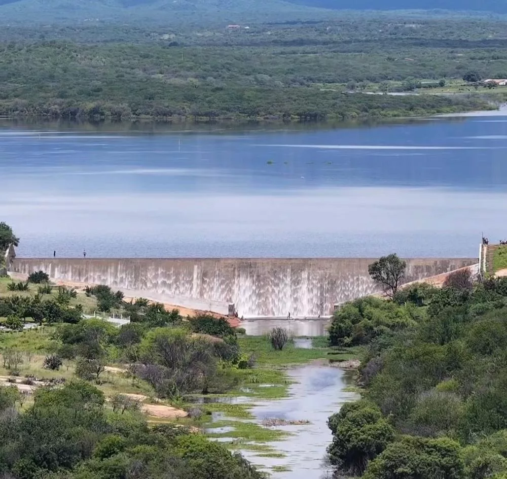 Barragem da Farinha, em Patos (Foto: Instagram/@seridodrones)