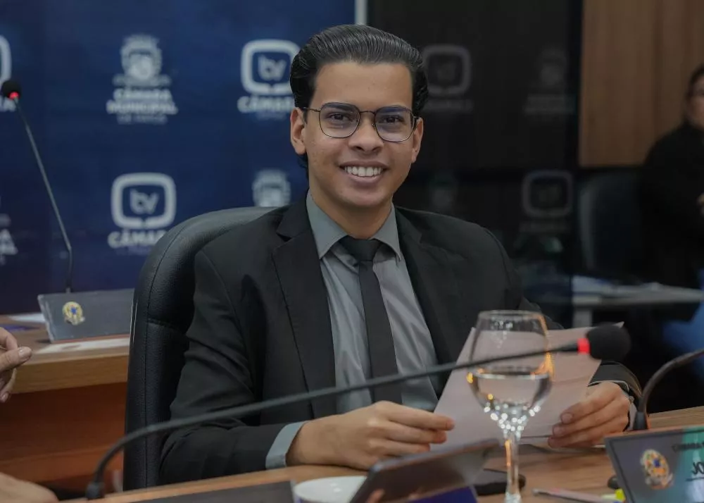 Vereador Jônatas Kaiky solicita construção de Praças da Primeira Infância nos bairros Sapateiros e Cangote do Urubu