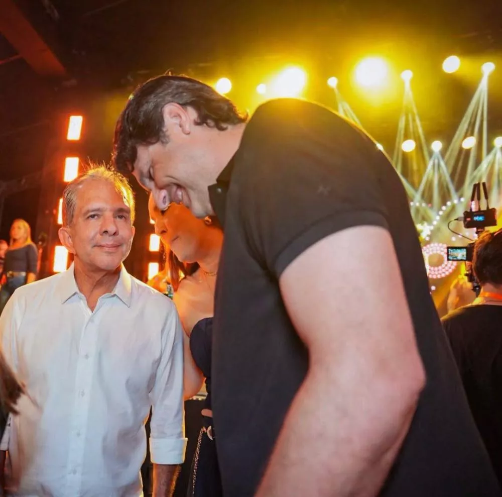 Nabor diz que mantém diálogo com Leo Bezerra, mas evita cravar apoio do prefeito de João Pessoa à pré-candidatura ao Senado
