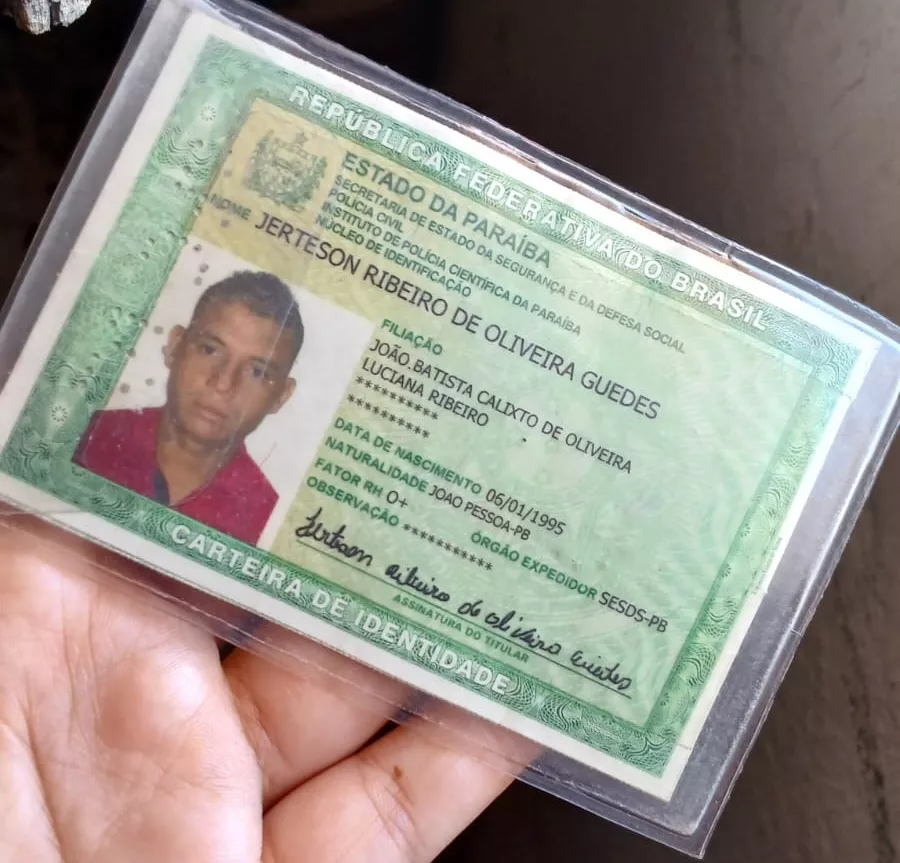 Proprietário tenta localizar carteira com documentos perdida entre os bairros Salgadinho e São Sebastião, em Patos