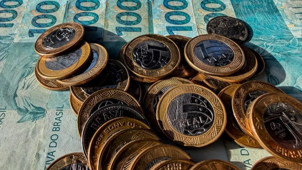 Dívida pública bate R$ 10,8 trilhões e chega a 81,9% do PIB em junho