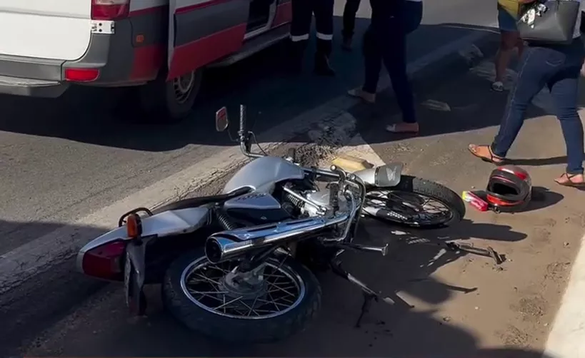 Motociclista de Vieirópolis morre após colidir contra poste às margens da BR-230, em Sousa