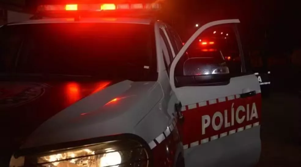 Adolescente de 17 anos é morta a tiros após ser abordada por criminosos em Bayeux