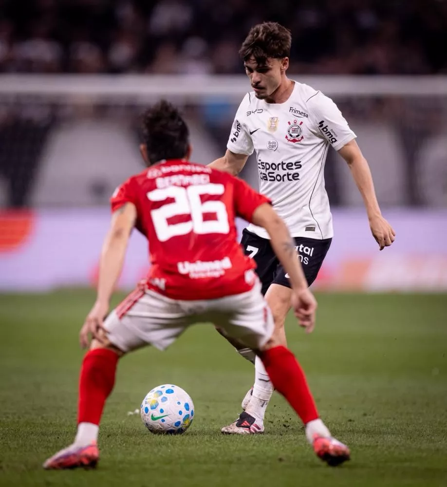 Corinthians vence, mas vantagem da ida garante Inter nas quartas de final da Copa do Brasil