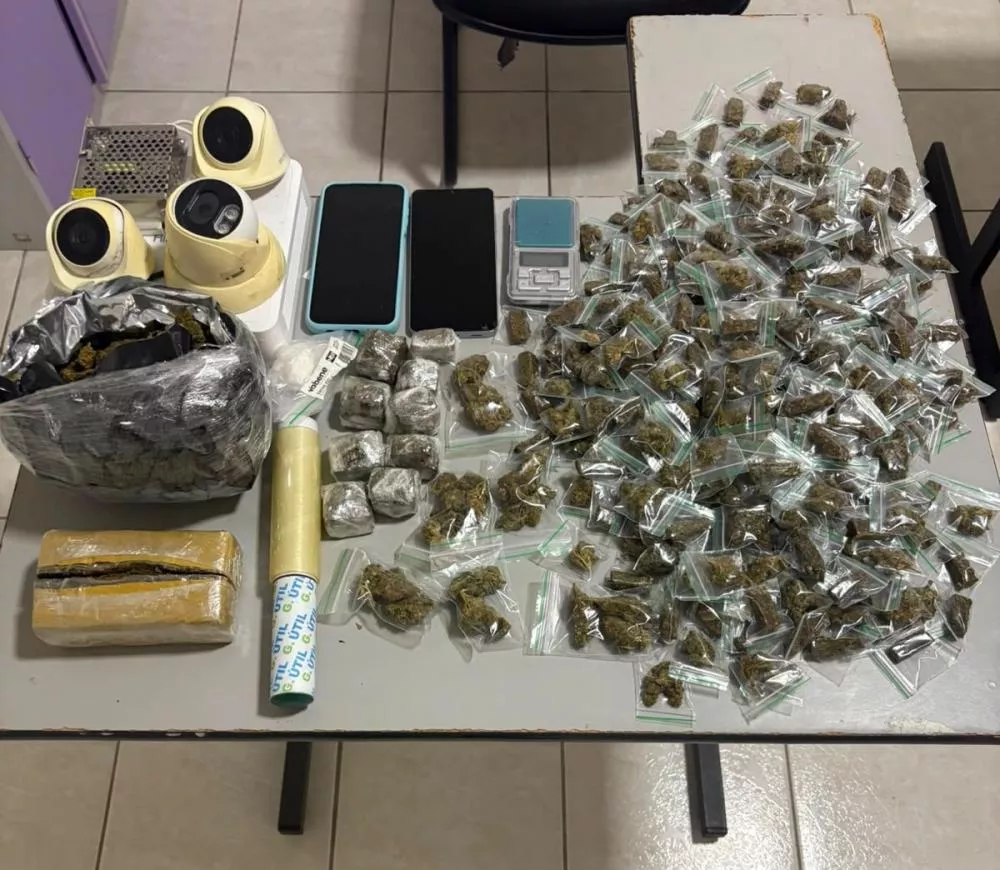 ROTAM prende homem e apreende drogas, dinheiro e equipamentos de monitoramento em Patos