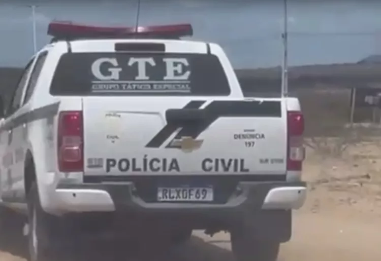 Homem é preso temporariamente suspeito de matar amigo durante comemoração de aniversário em Santa Cruz