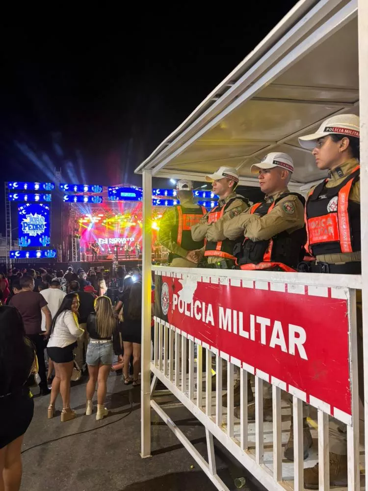 Polícia Militar reforça policiamento durante a primeira noite do tradicional João Pedro de Cacimba de Areia