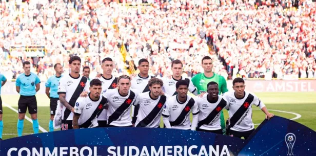 Com reservas, Vasco segura empate com o Santa Fe nas quartas da Sul-Americana