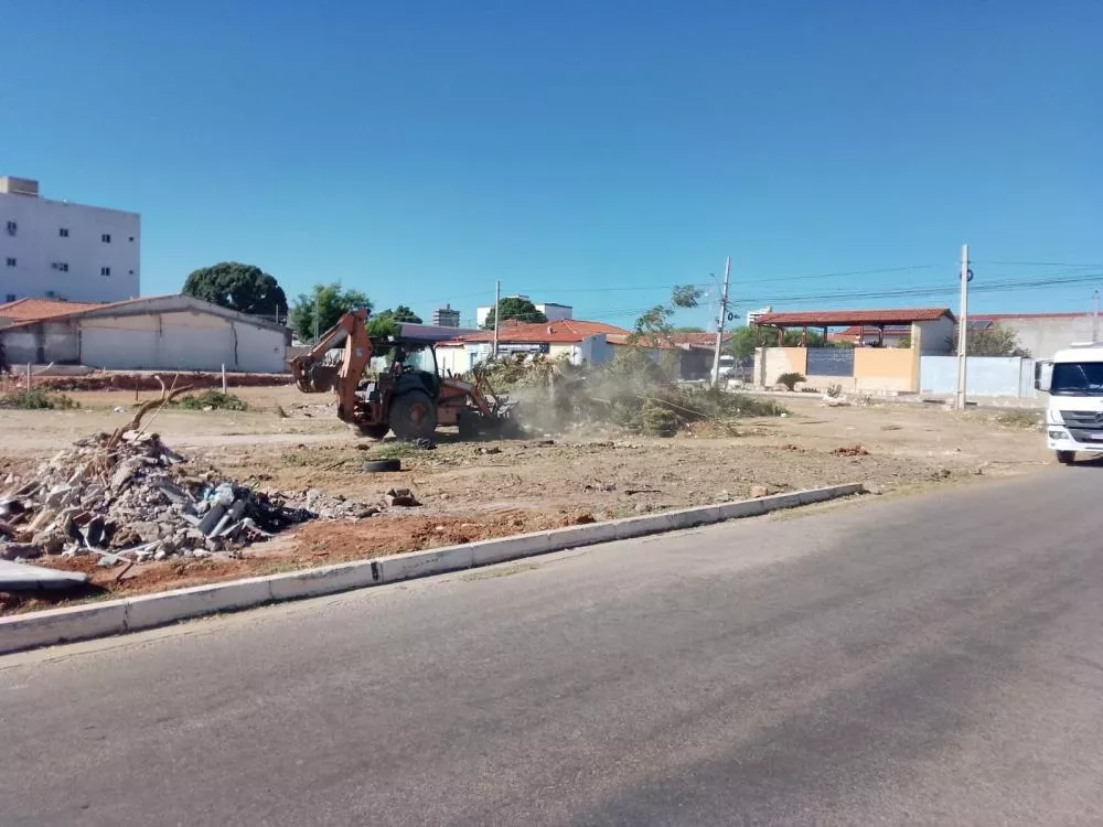 Prefeitura inicia semana de serviços públicos atendendo demandas em diferentes setores de Patos