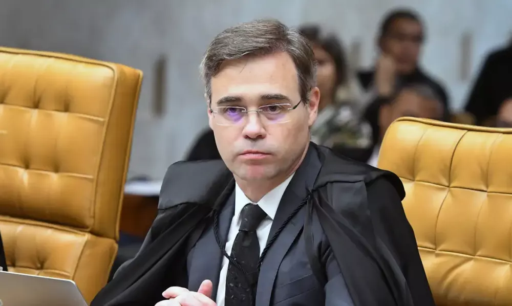 Mendonça rejeita ação que questionava reajuste de 15% do Bolsa Família
