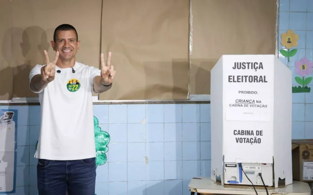 Ruas é declarado governador eleito no Rio após TRE retotalizar votos