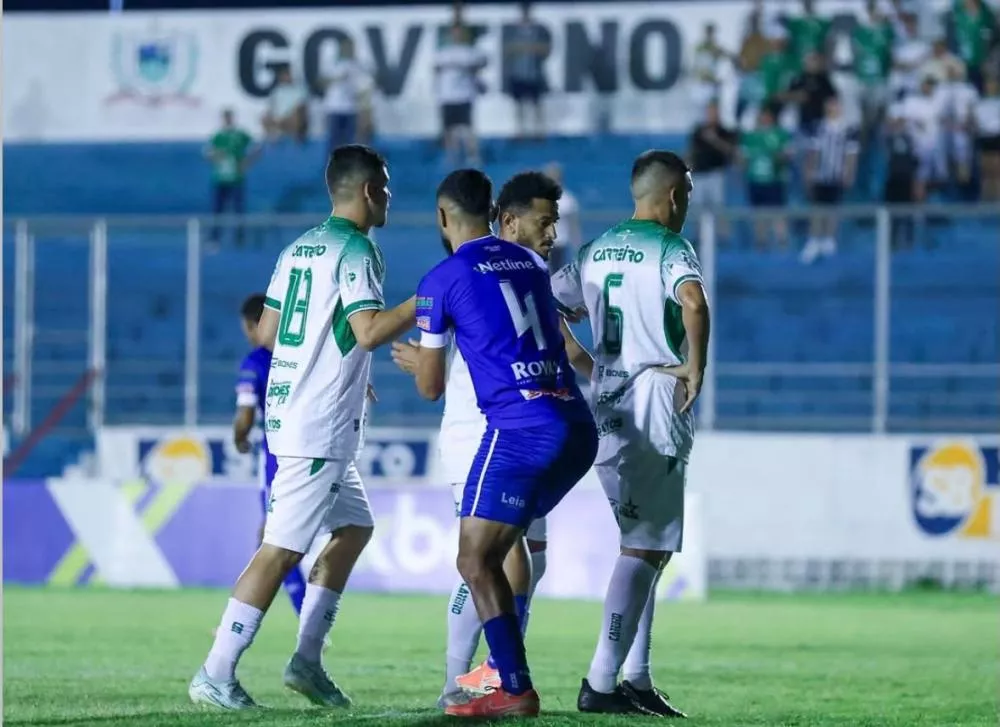Nacional de Patos e Atlético de Cajazeiras marcam amistoso para o dia 21 no José Cavalcanti