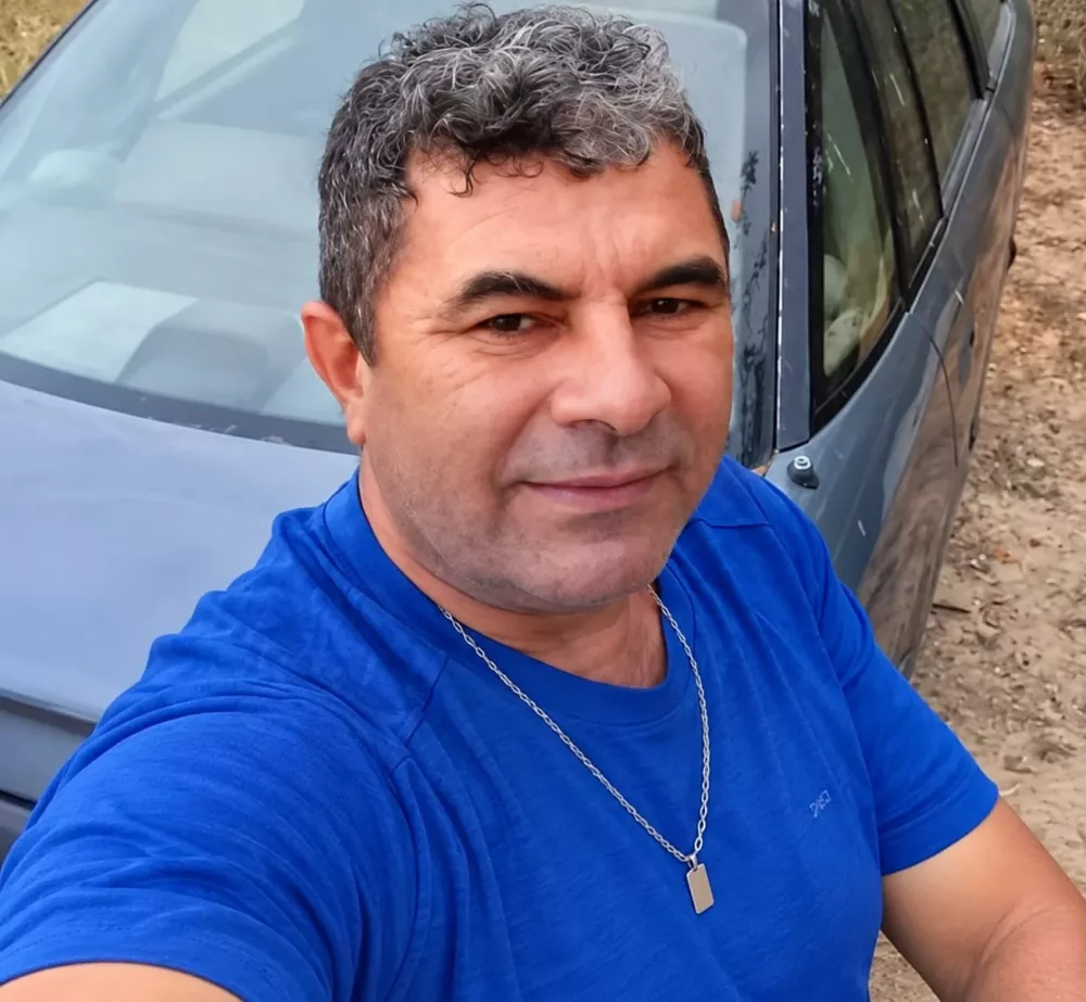 Motociclista de 50 anos morre após perder controle de veículo e ser atingido por caminhão-pipa em estrada rural de Salgadinho