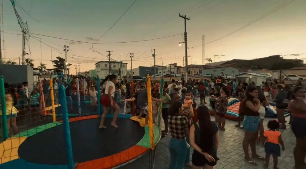 Jovem Maxwell Silva realiza 3ª edição da Festa das Crianças e promove tarde de diversão em Santa Terezinha-PB