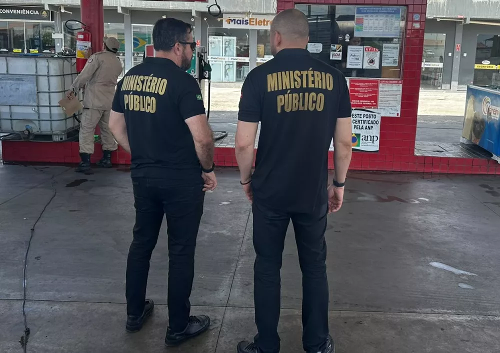 MP-Procon autua supermercado, postos e farmácias com interdição cautelar de setor, em Piancó