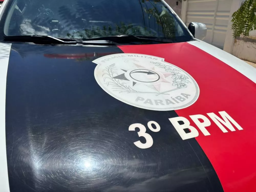 Polícia Militar apreende motocicleta conduzida por adolescente que realizava manobras perigosas em Matureia