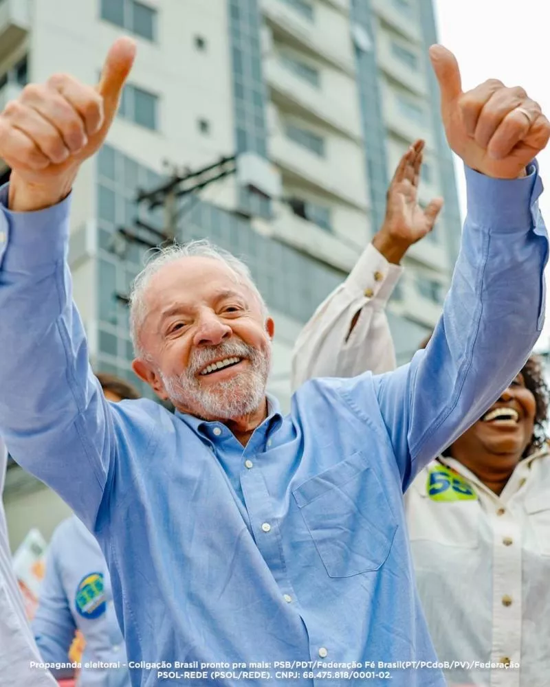 Lula vira sobre Flávio Bolsonaro no segundo turno, quebra sequência histórica e é reeleito presidente da República