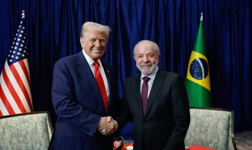 Trump chama eleição no Brasil de “desgraça” e diz que vai falar com Lula. Vídeo