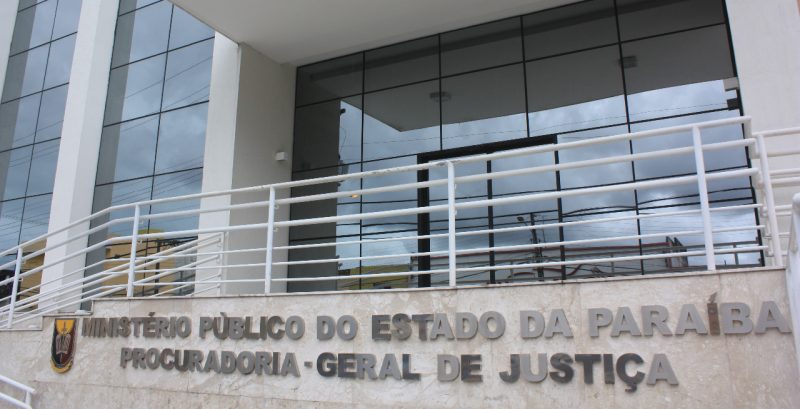 MPPB vai investigar contratação de serviços contábeis e jurídicos por duas Câmaras