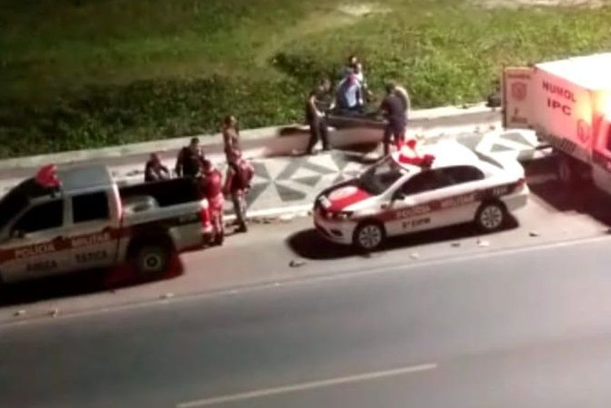 Homem é encontrado morto em praia de Cabedelo e suspeita é de afogamento