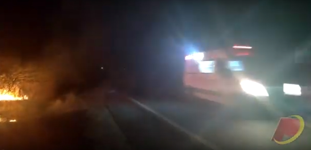 Grande incêndio queima vegetação às margens da BR-361, próximo à Santa Terezinha-PB. Veja o vídeo