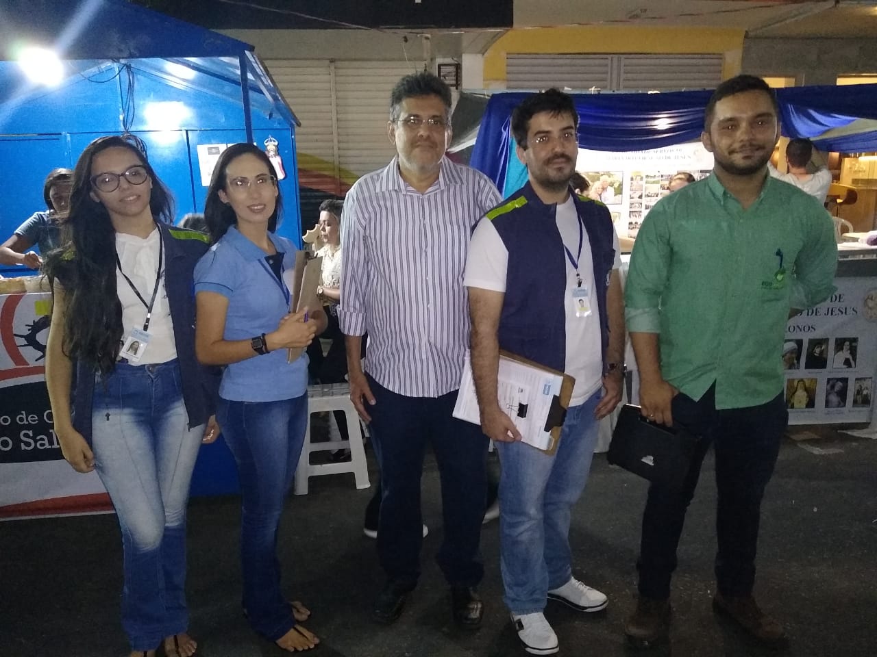 Proprietários de barracas na Festa de Setembro recebem orientação sobre separação do lixo e do óleo