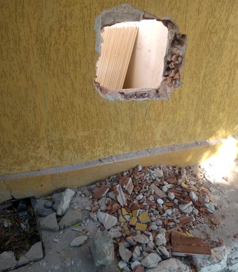 Comerciante tem 14 botijões de gás levados do seu estabelecimento em Patos