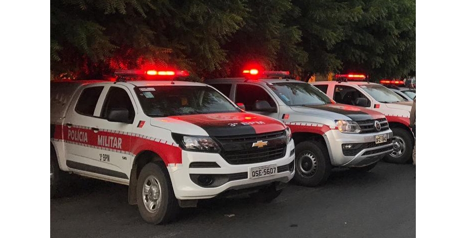 PM prende acusado com mandado de prisão em aberto nesta terça (24), em Patos