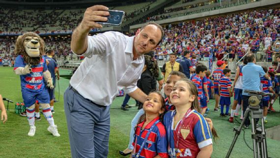 Fortaleza vence na volta de Ceni, Goiás frusta estreia de Abel e Bahia no G6