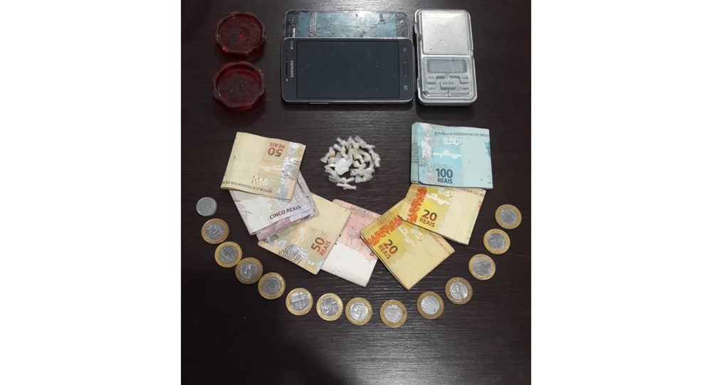 Polícia divulga detalhes de apreensão de droga em Patos