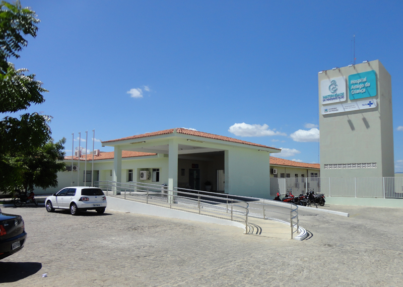 Candidatos selecionados para contratação de cadastro reserva da Maternidade de Patos fazem prova de avaliação de perfil neste sábado