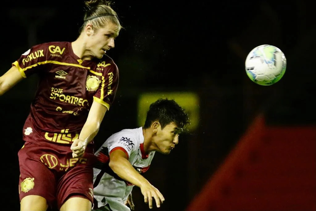 Atlético-GO bate Sport fora de casa e sobe na tabela do Campeonato Brasileiro