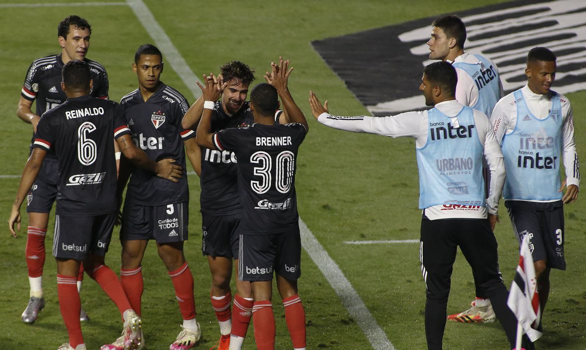 Sorteio define mandos das semifinais da Copa do Brasil