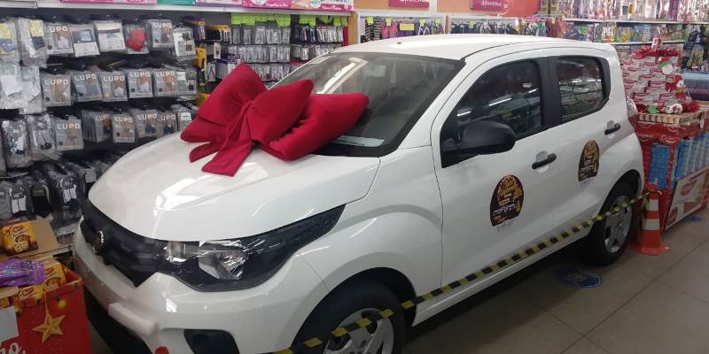 Veja lista de sorteados das feiras e da moto! Cresce expectativa dos clientes para os dois carros do Grupo Guedes, em Patos