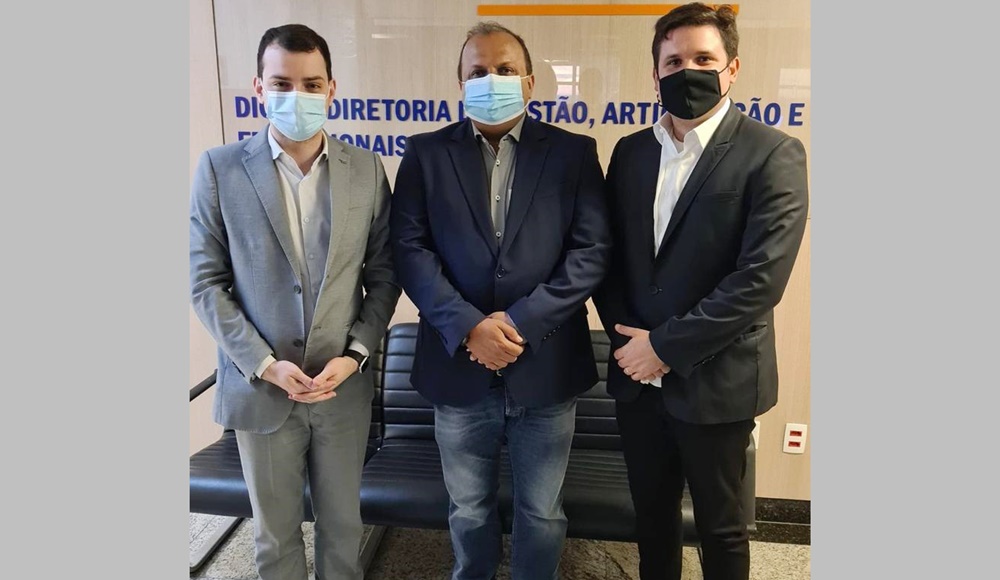 Hugo Motta consegue R$ 4,1 milhões para construção de uma escola em Princesa Isabel